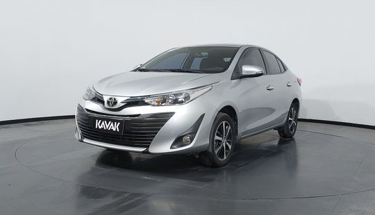 Toyota • Yaris
