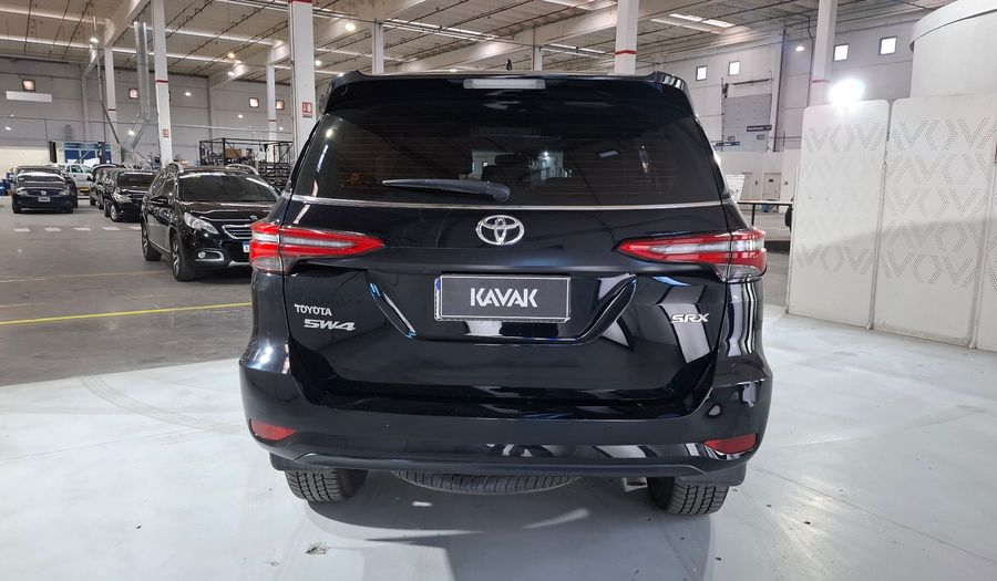 Toyota Sw4 2.8 TDI SRX AUTO 4WD Suv 2023