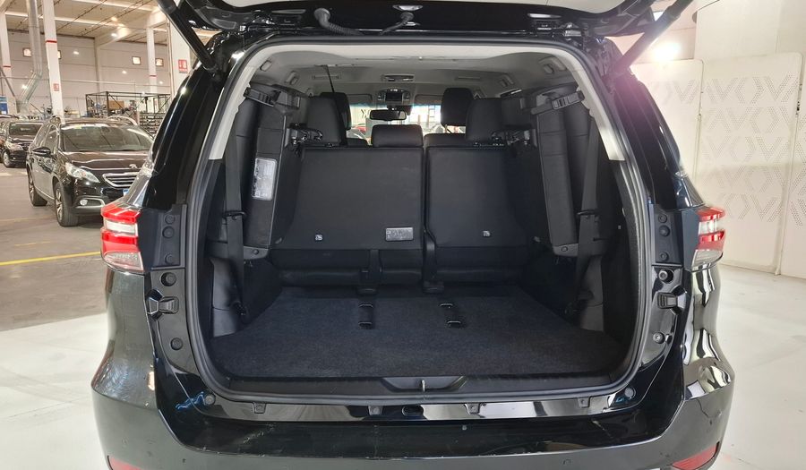 Toyota Sw4 2.8 TDI SRX AUTO 4WD Suv 2023