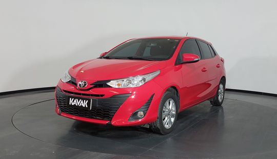 Toyota • Yaris