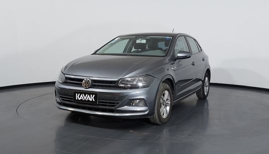 Volkswagen • Polo