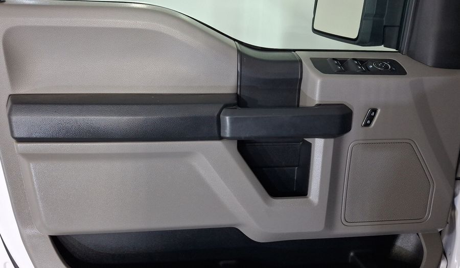 Ford F-150 5.0 V8 XL CREW CAB AUTO 4WD Pickup 2020