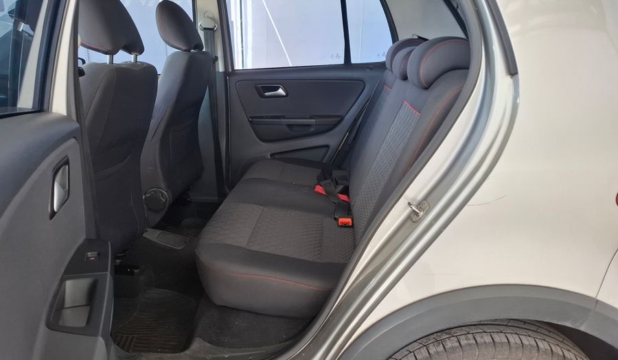 Volkswagen Crossfox 1.6 16V CROSSFOX HIGHLINE Hatchback 2016
