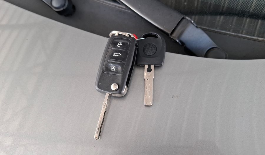 Volkswagen Crossfox 1.6 16V CROSSFOX HIGHLINE Hatchback 2016
