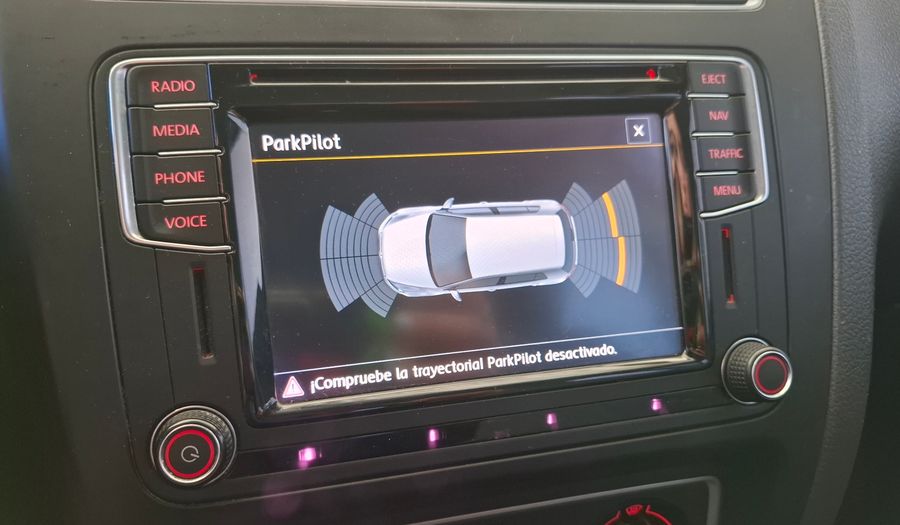 Volkswagen Crossfox 1.6 16V CROSSFOX HIGHLINE Hatchback 2016