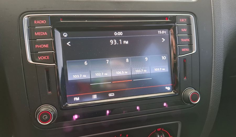 Volkswagen Crossfox 1.6 16V CROSSFOX HIGHLINE Hatchback 2016