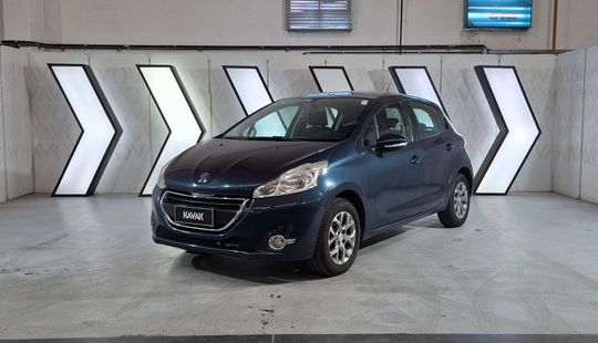 Peugeot • 208