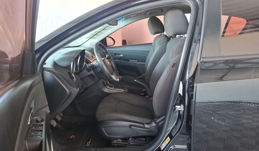 Chevrolet Cruze 1.8 LT Hatchback 2013