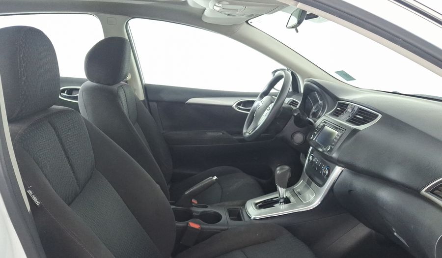 Nissan Sentra 1.8 SR NAVI CVT Sedan 2016