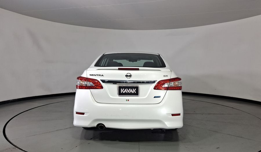 Nissan Sentra 1.8 SR NAVI CVT Sedan 2016