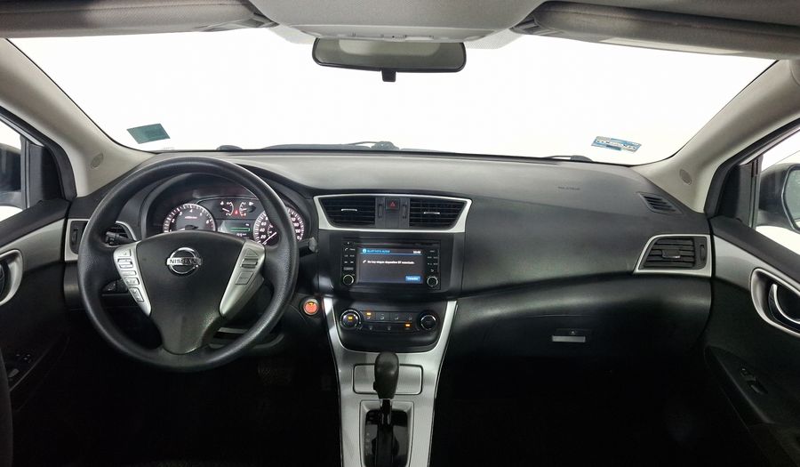 Nissan Sentra 1.8 SR NAVI CVT Sedan 2016