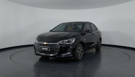 Chevrolet • Onix Plus