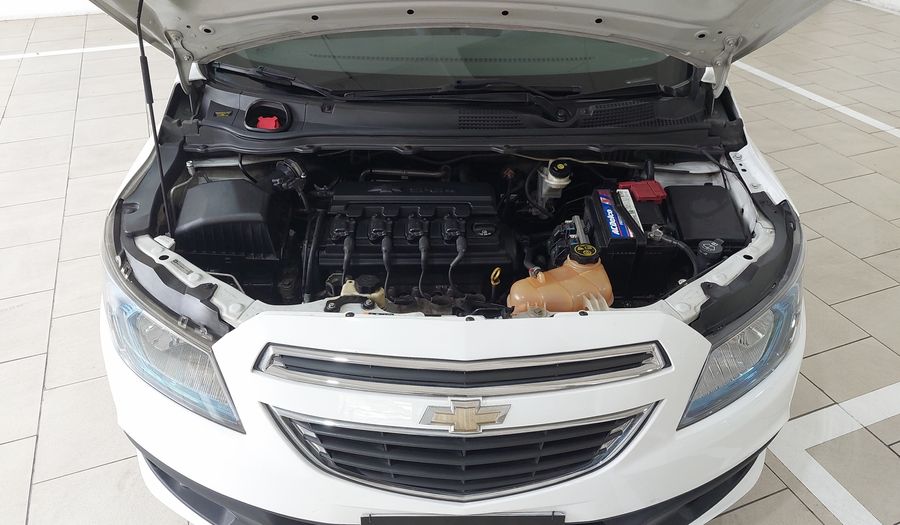 Chevrolet Onix 1.4 SPE/4 LTZ AUTO Hatchback 2015