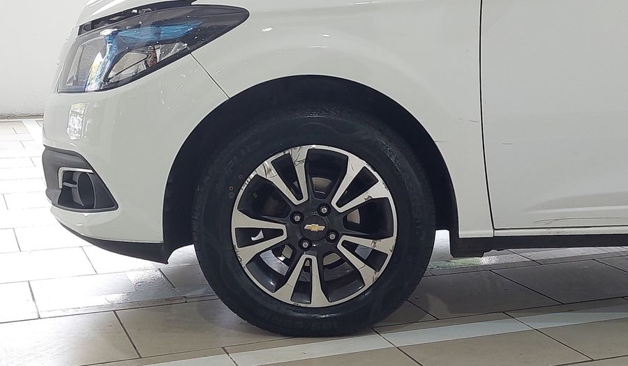 Chevrolet Onix 1.4 SPE/4 LTZ AUTO Hatchback 2015