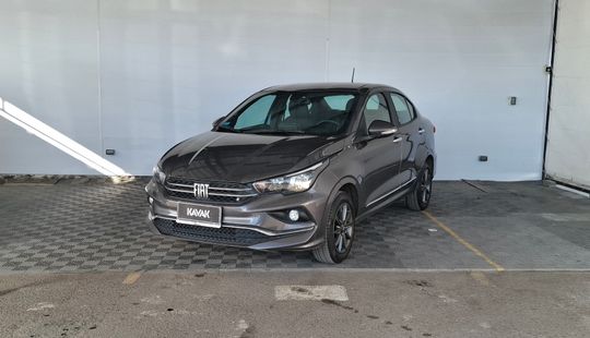 Fiat • Cronos