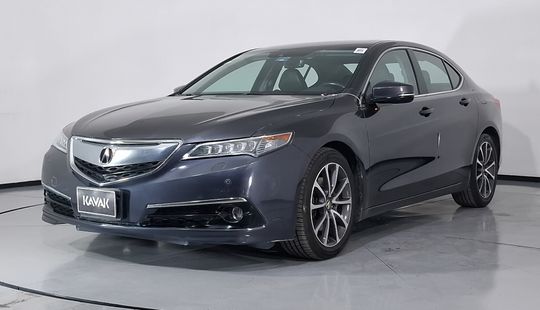 2015 • 82,248 km • Automático
