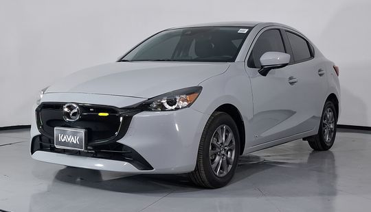 Mazda • Mazda 2