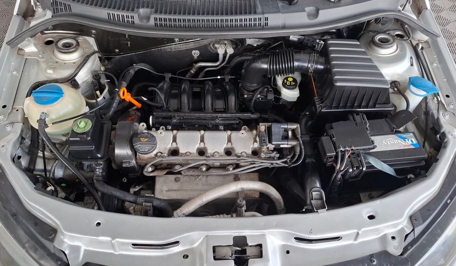 Volkswagen Gol Trend 1.6 PACK I Hatchback 2014