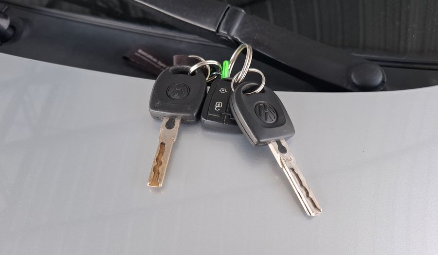 Volkswagen Gol Trend 1.6 PACK I Hatchback 2014