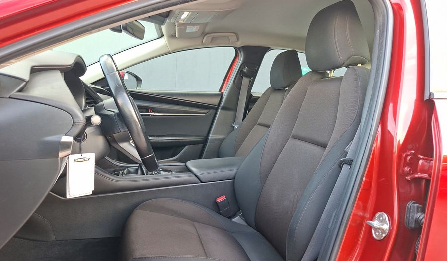 Mazda 3 2.0 SKYACTIV-G V Sedan 2022