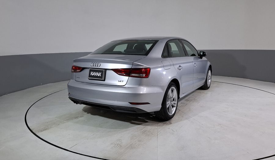 Audi A3 1.4 DYNAMIC DCT Sedan 2018
