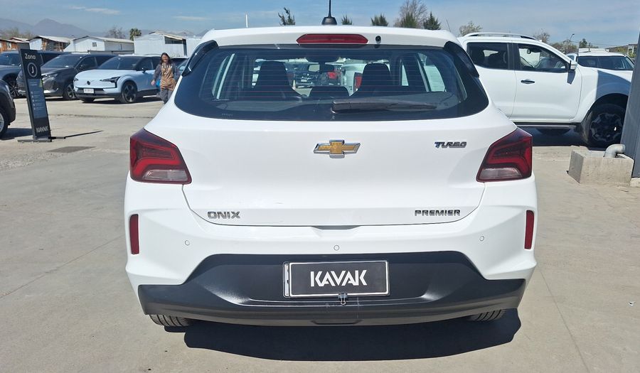 Chevrolet Onix 1.0T AUTO PREMIER P Hatchback 2023