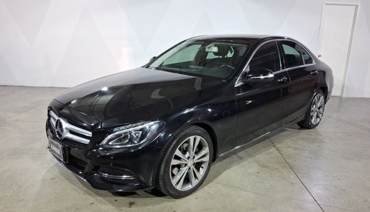 Mercedes Benz • Clase C