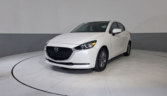 Mazda • Mazda 2