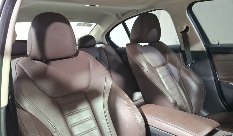 Bmw Serie 3 2.0 330E SPORT LINE PLUS Sedan 2020