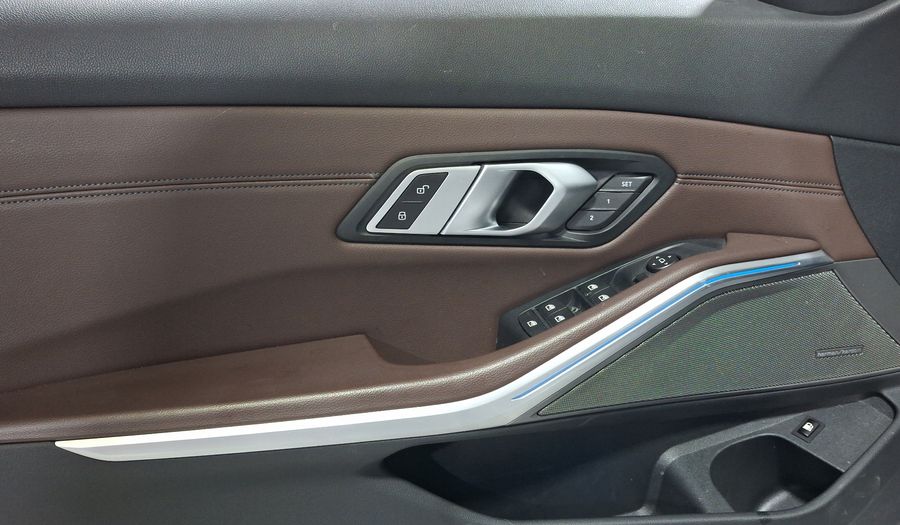 Bmw Serie 3 2.0 330E SPORT LINE PLUS Sedan 2020