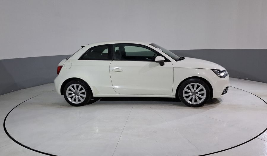 Audi A1 1.4 TFSI ENVY CON PIEL S TRONIC Hatchback 2013