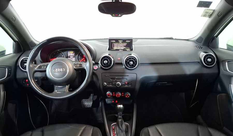 Audi A1 1.4 TFSI ENVY CON PIEL S TRONIC Hatchback 2013