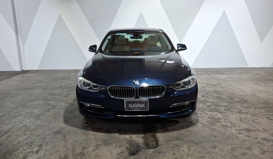 Bmw Serie 3 2.0 320IA LUXURY LINE Sedan 2015