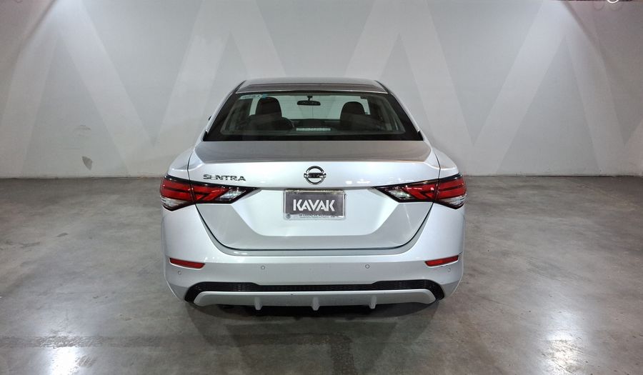Nissan Sentra 2.0 SENSE CVT Sedan 2022