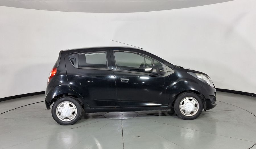 Chevrolet Spark 1.4 LT B MT Hatchback 2016