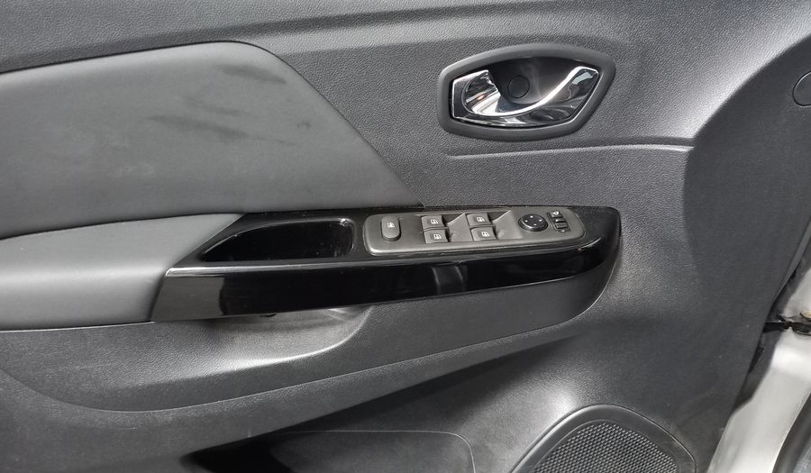 Renault Captur 2.0 INTENS Suv 2020