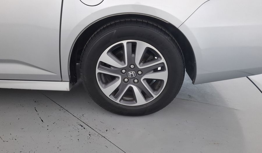 Honda Odyssey 3.5 TOURING AT Minivan 2014