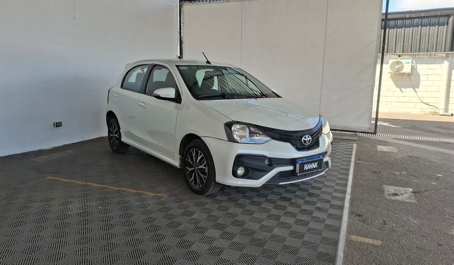 Toyota Etios 1.5 XLS Hatchback 2020