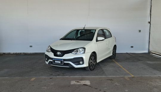 Toyota • Etios