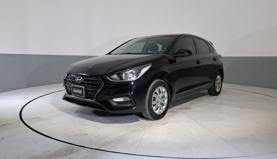 Hyundai • Accent