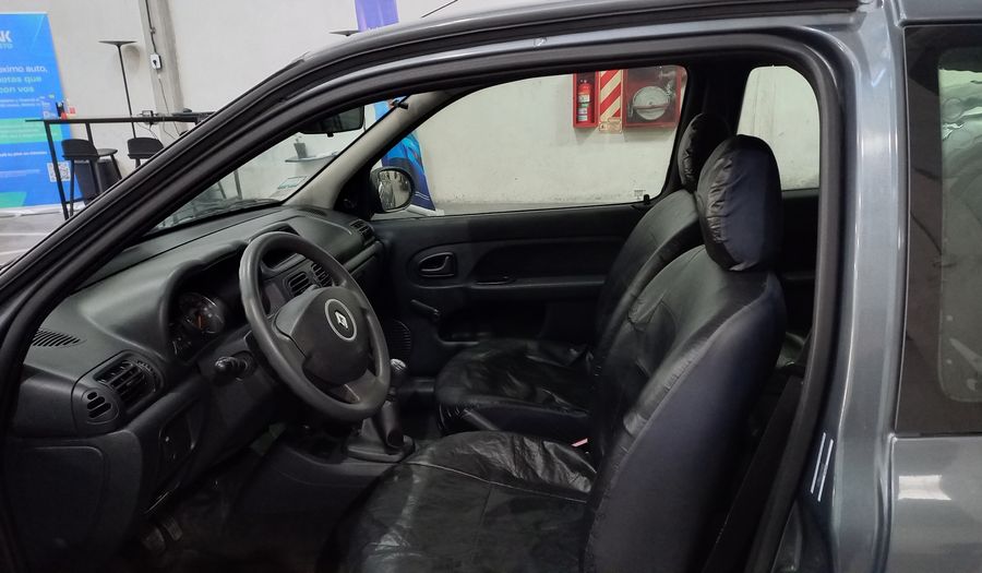 Renault Clio 1.1 CONFORT Hatchback 2015