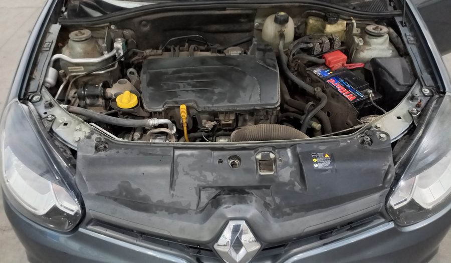 Renault Clio 1.1 CONFORT Hatchback 2015