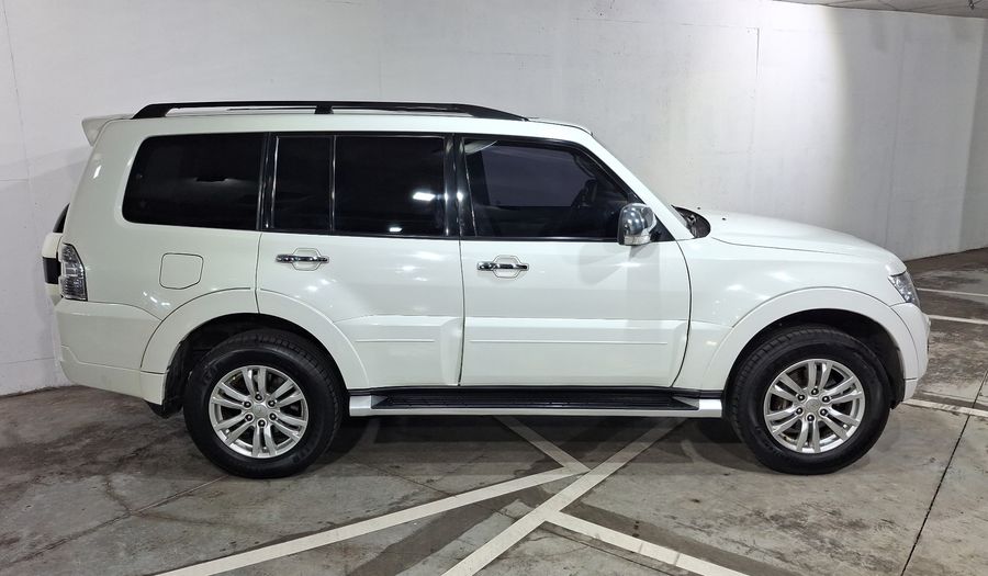 Mitsubishi Montero 3.8 LIMITED Suv 2017