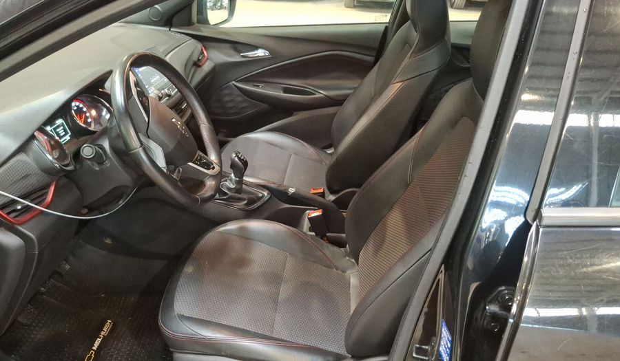 Chevrolet Onix 1.0T RS Hatchback 2021