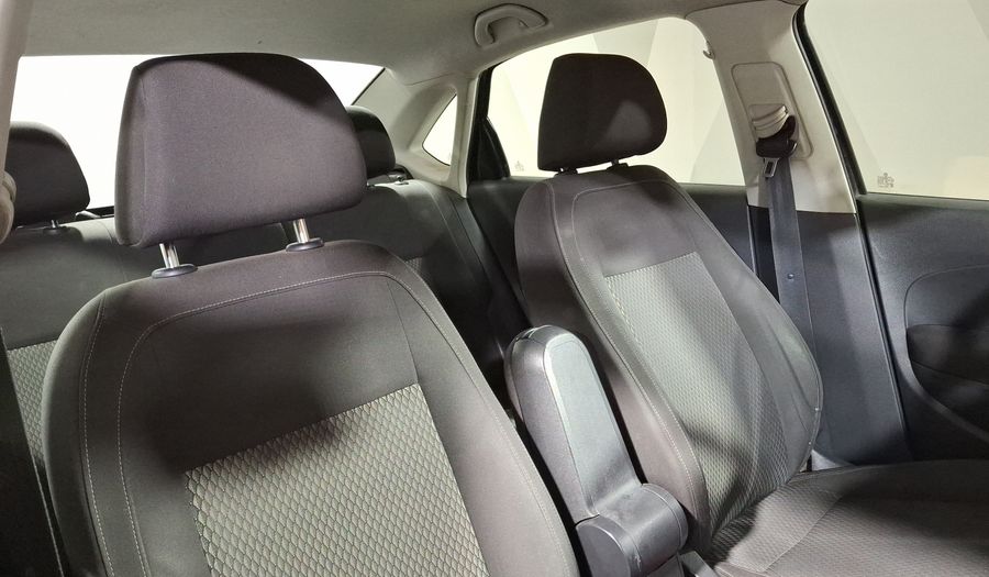 Volkswagen Vento 1.6 HIGHLINE STD. Sedan 2018