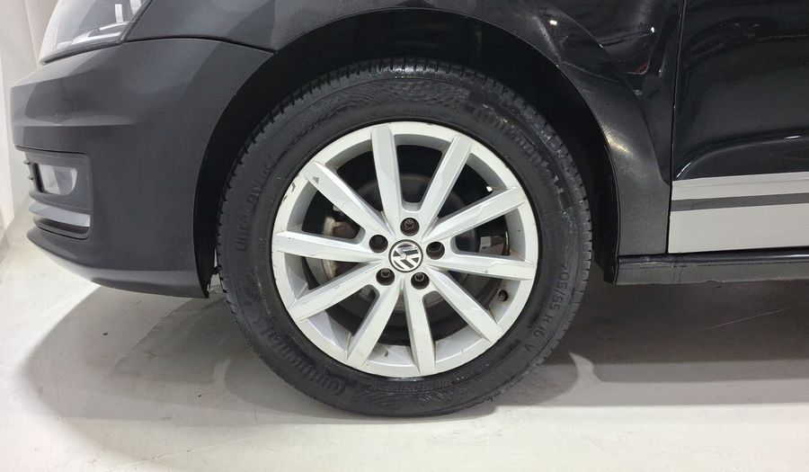 Volkswagen Vento 1.6 HIGHLINE STD. Sedan 2018