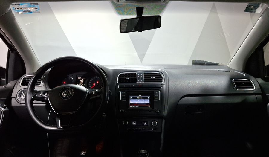 Volkswagen Vento 1.6 HIGHLINE STD. Sedan 2018