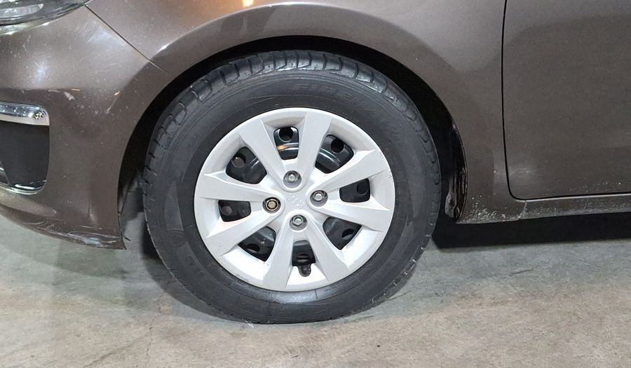 Kia Rio 1.6 LX MT Sedan 2016