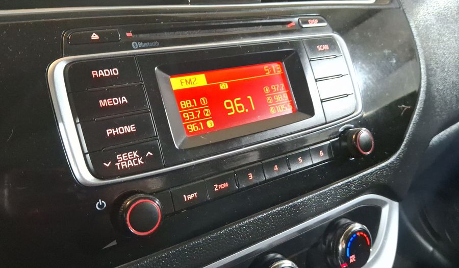Kia Rio 1.6 LX MT Sedan 2016