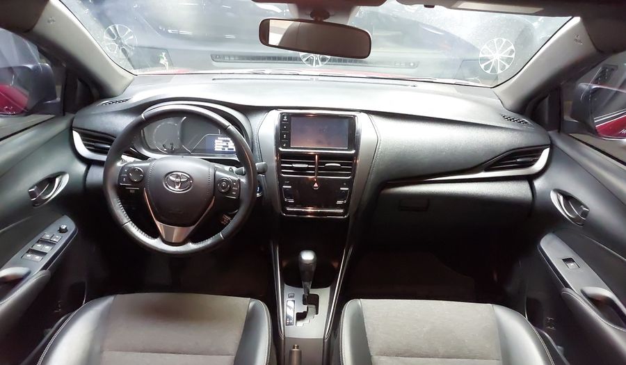 Toyota Yaris 1.5 XS CVT Hatchback 2023